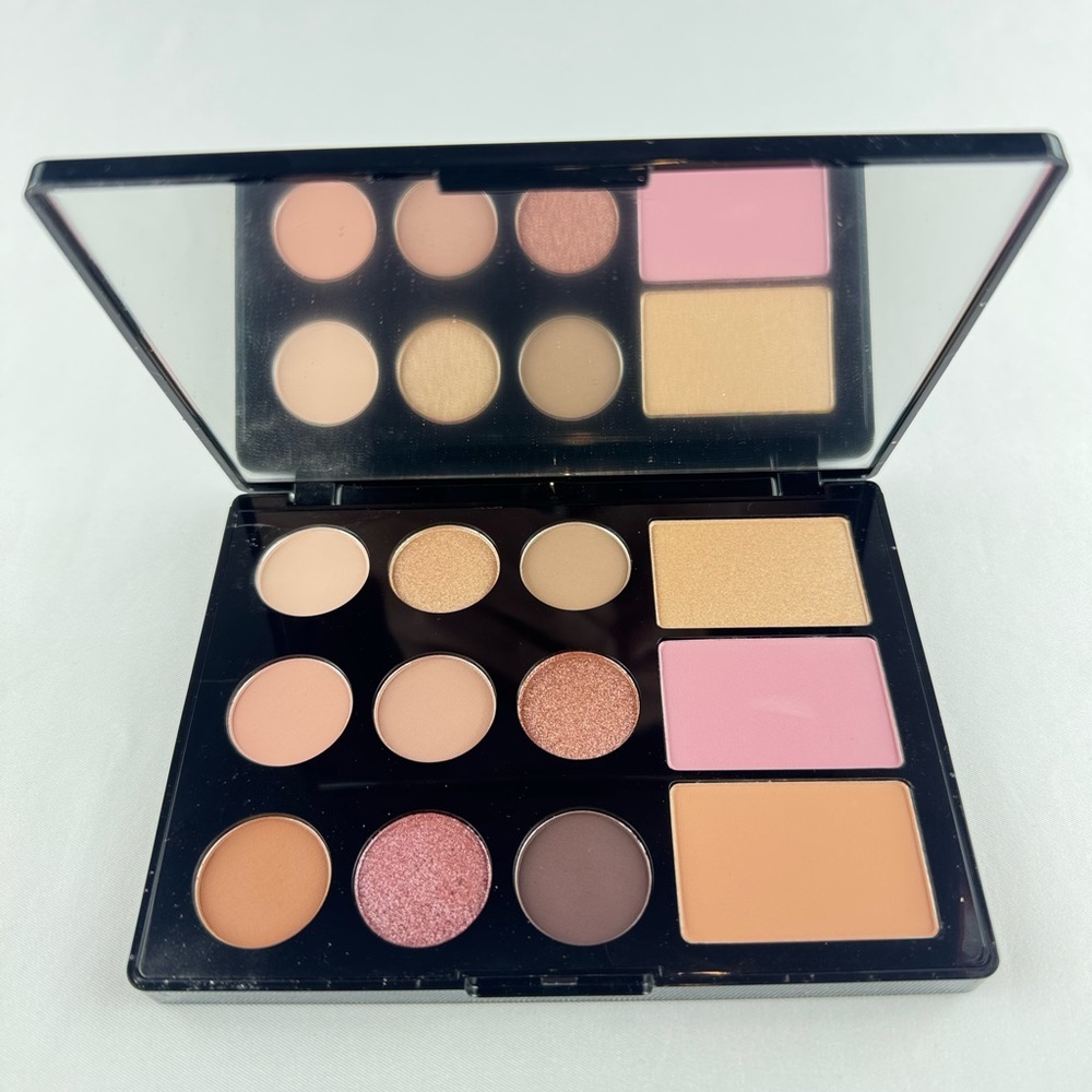 NIB Laura Geller Purely Natural Multi Finish Eye and Face Palette - Picture 5 of 7